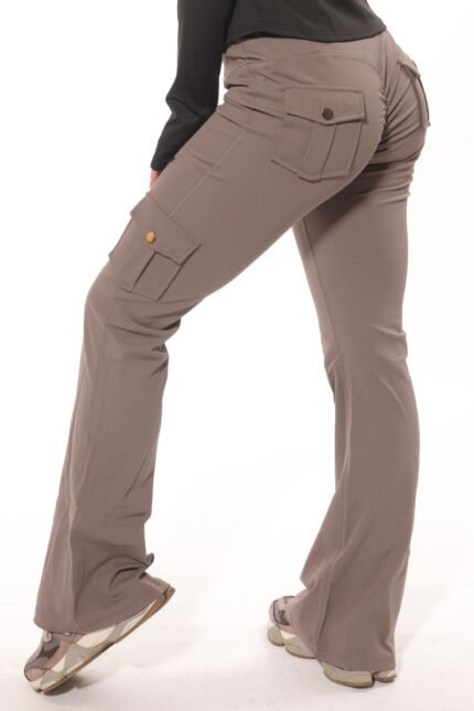 Светъл карамел